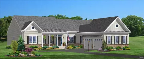 390 Rau Ln #4, Palmer Township, PA 18045