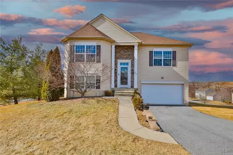 1195 Cornwallis Dr, Forks Twp, PA 18040