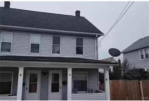 121 E Holland St, Summit Hill, PA 18250