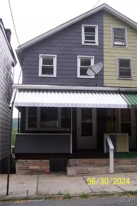 607 E Abbott St, Lansford Boro, PA 18232