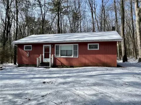 183 Bird Ln, Kunkletown, PA 18058