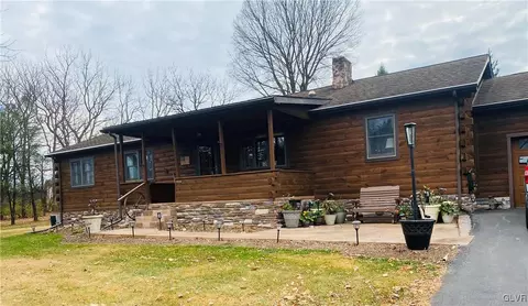 4297 Newburg Rd, Bethlehem, PA 18020