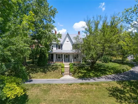 6355 Country Rd, New Tripoli, PA 18066