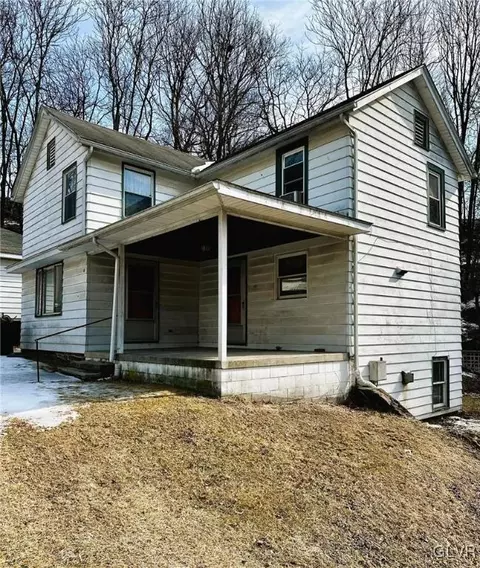 45 Willow St, Lehighton, PA 18235