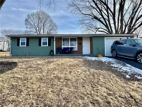 2716 Auburn Ave, Palmer Township, PA 18045
