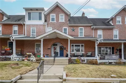 109 N 9th St, Perkasie, PA 18944