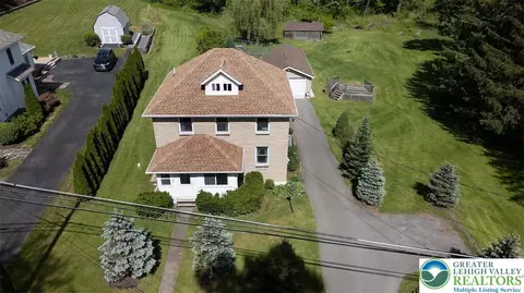 244 Learn Rd, Pocono Twp, PA 18327