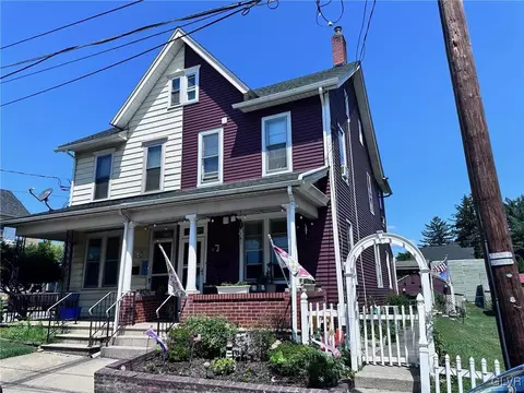 602 Kurtz St, Catasauqua, PA 18032