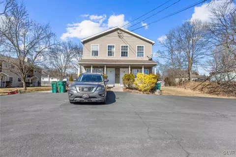 33 Borough St, East Stroudsburg, PA 18301