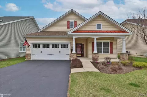 4331 Colonial Ln, Saucon Twp, PA 18034