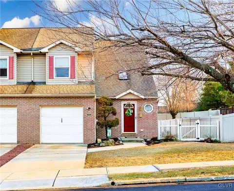 108 Franklin St, Fullerton, PA 18052