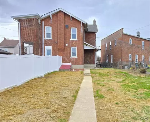 925 3rd St, Fullerton, PA 18052 photo 3