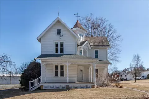 7355 Pa Route 873, Slatington, PA 18080