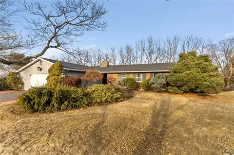 1887 Dartford Rd, Bethlehem, PA 18015