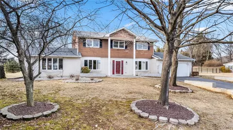 941 Powder Mill Rd, Bethlehem, PA 18017