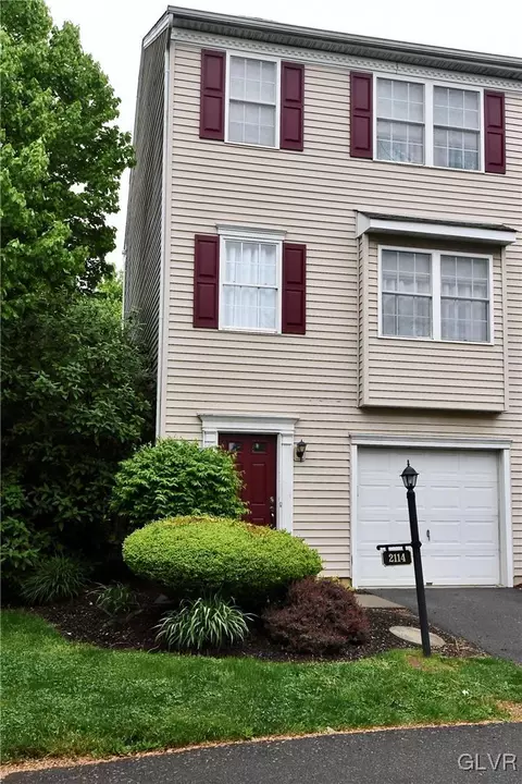 2114 East Blvd, Bethlehem, PA 18017