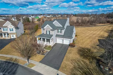 2786 Meadow Lane Dr, Forks Twp, PA 18040