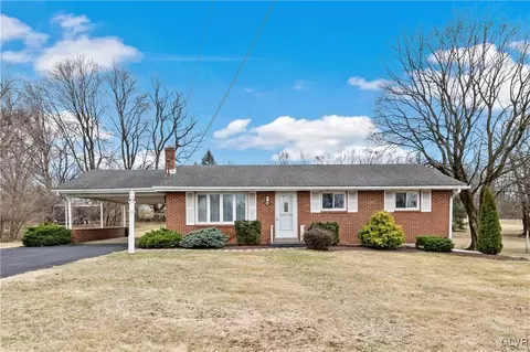 4417 Schlegel Ave, Bethlehem, PA 18020