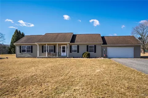 407 Mill Rd, Lehighton, PA 18235