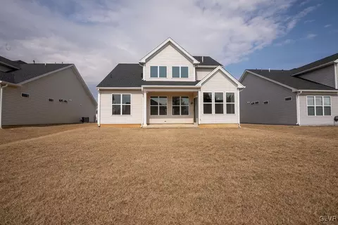 7013 Oak Ln, Bath, PA 18014 photo 26