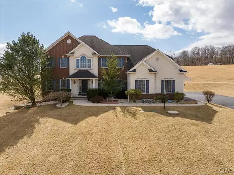 301 Meyer Rd, Nazareth, PA 18064