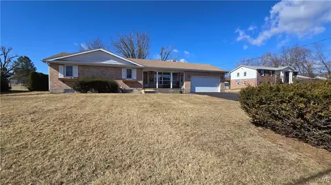 4430 Spruce St, Whitehall, PA 18052