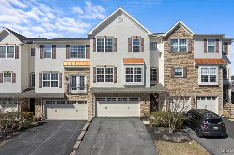 3609 Lenape Ln, Emmaus, PA 18049