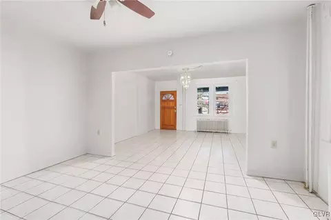 1296 E 4th St, Bethlehem, PA 18015 photo 11