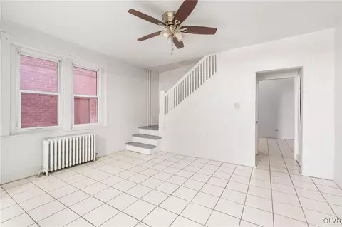 1296 E 4th St, Bethlehem, PA 18015 photo 9