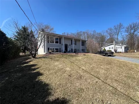 181 Nazareth Dr, Nazareth, PA 18064