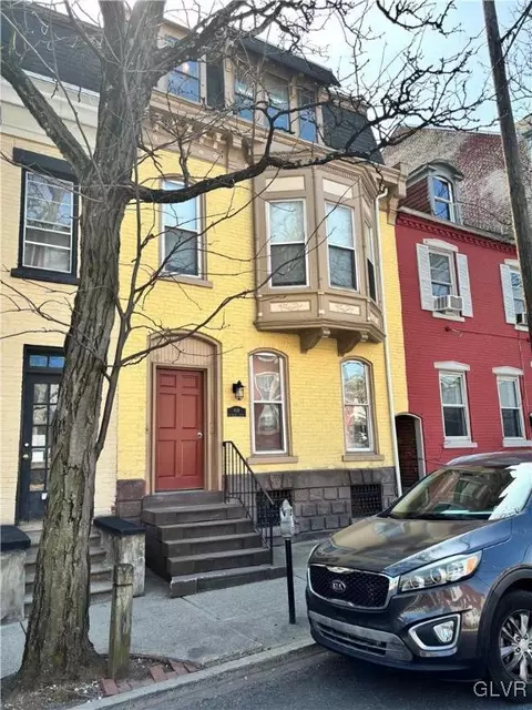 814 Walnut St, Allentown, PA 18102