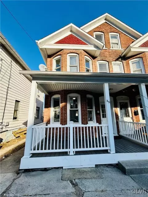 35 N 4th St, Bangor, PA 18013