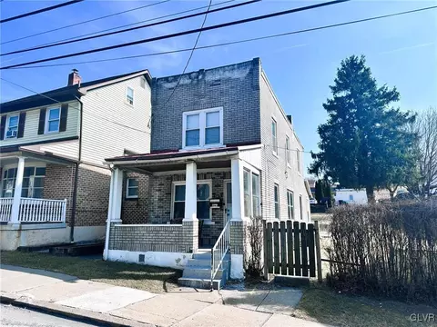 343 Race St, Catasauqua, PA 18032