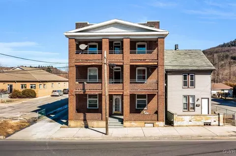 223 Center St, Tamaqua, PA 18252