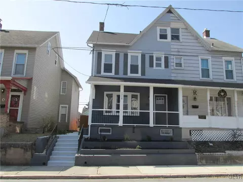 1330 Washington Ave, Northampton, PA 18067