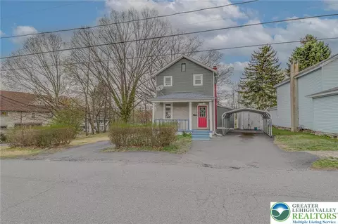 705 Spring St, Moosic, PA 18507 photo 28