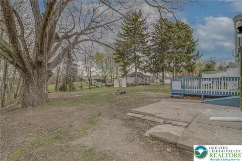 705 Spring St, Moosic, PA 18507 photo 30