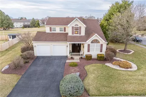 101 Jeremy Ct, Palmer Township, PA 18045