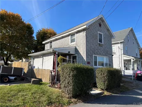 317 Center Aly, Lehighton Borough, PA 18235