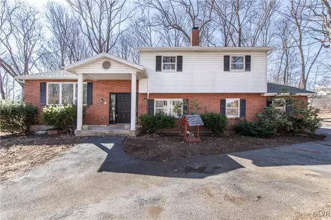 3238 Woodlea Rd, North Whitehall Twp, PA 18069