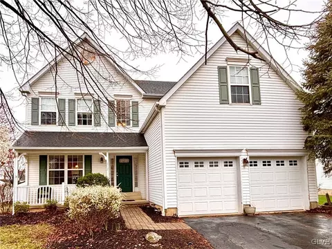 292 Lenape Trl, Allentown, PA 18104