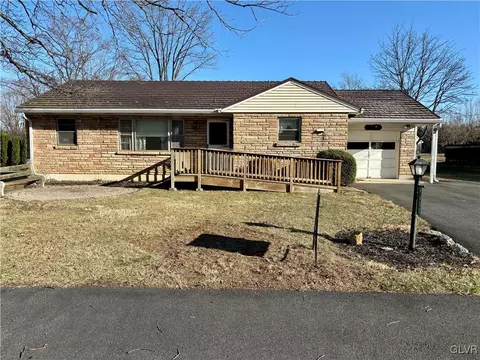 4615 Daisy Ave, Orefield, PA 18069