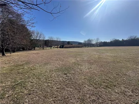 Lakeview Drive, Towamensing Twp, PA 18235