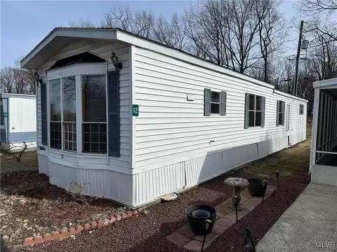 8220 Airport Rd #12, Bath, PA 18014