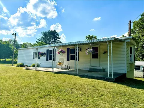 1171 W Penn Pike, Tamaqua, PA 18252