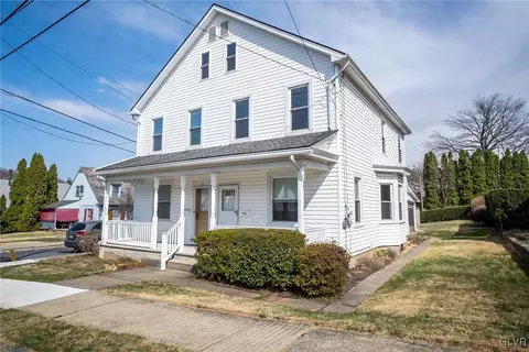 603 Lechauwecki Ave, Fountain Hill, PA 18015