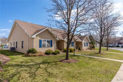 4506 Brookside Ct, Orwigsburg, PA 17961