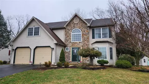 432 Riviera Dr, Blandon, PA 19510