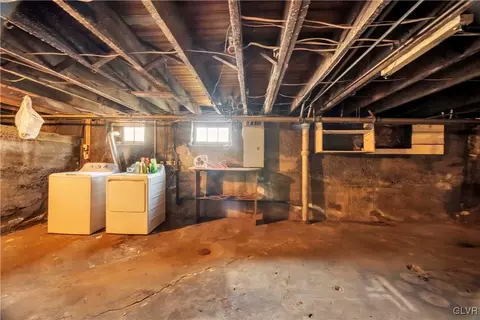 449 E North St, Bethlehem, PA 18018 photo 11
