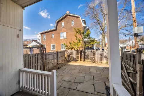 449 E North St, Bethlehem, PA 18018 photo 25